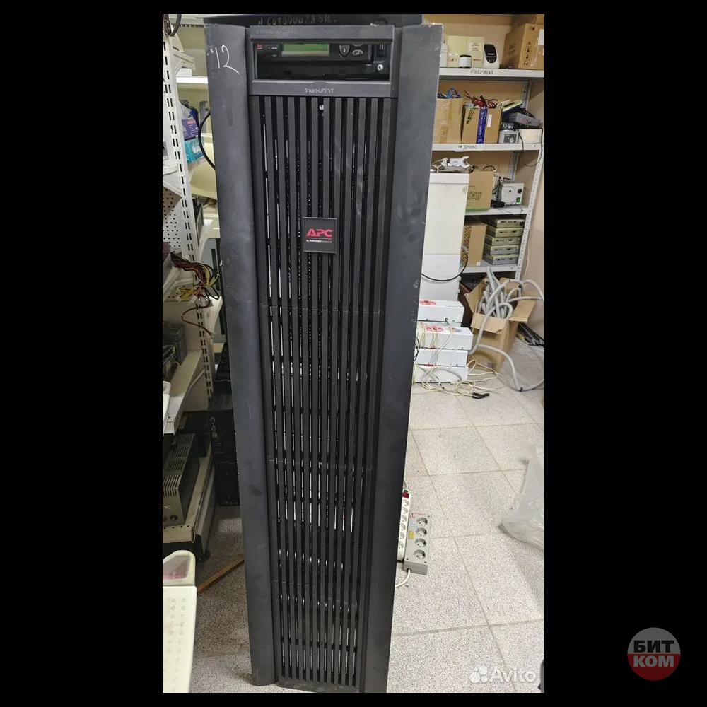 Источник питания APC Smart-UPS VT 10kVA с аккумуляторами