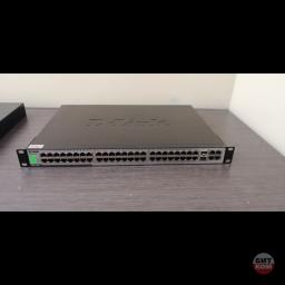 Коммутатор D-Link DES-3052 1
