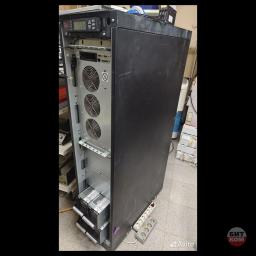 Источник питания APC Smart-UPS VT 10kVA с аккумуляторами 3