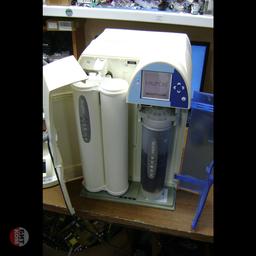 Система высокой очистки воды Milli-Q 2