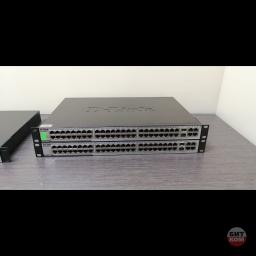 Коммутатор D-Link DES-3052 3